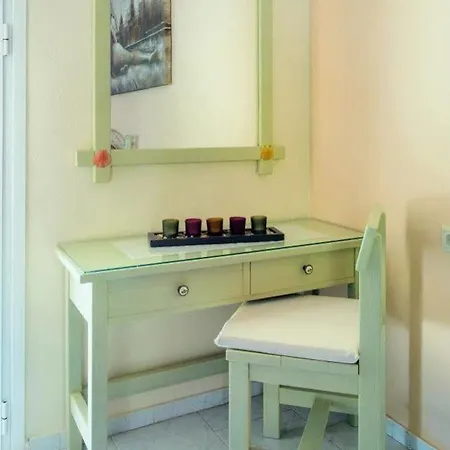 Myrtia Apartamento *