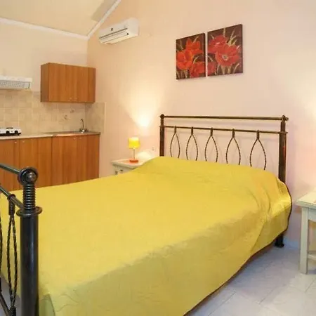 Myrtia Apartment *
