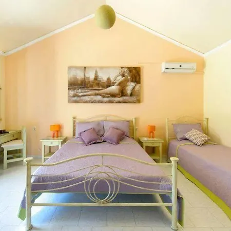 Myrtia Apartament *