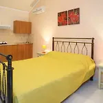 Myrtia Apartamento *